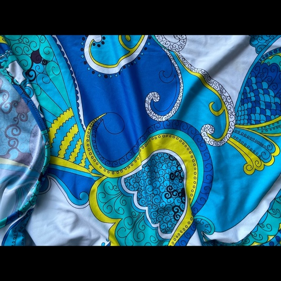 Floral Tunic - Picture 3 of 5